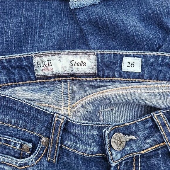 BKE Payton Woman's Medium Wash Bedazzled Skinny Mid-Rise Jeans Sz 27R - Picture 4 of 6